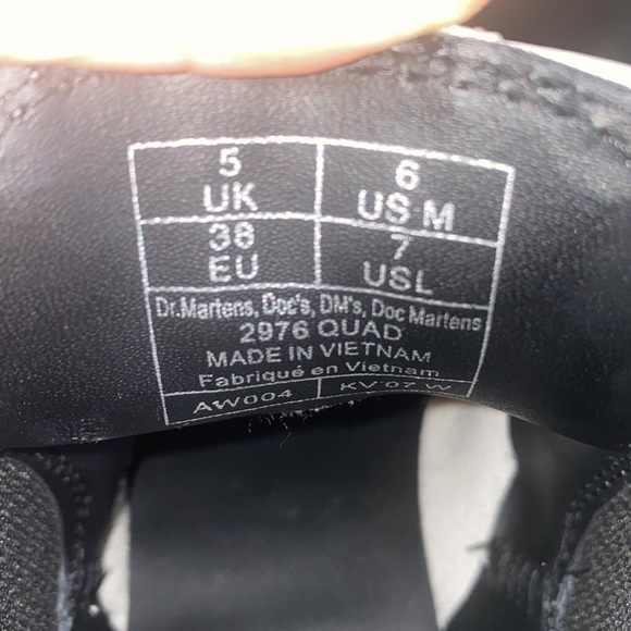 DR. MARTENS Chelsea Platform Boot - Picture 5 of 5